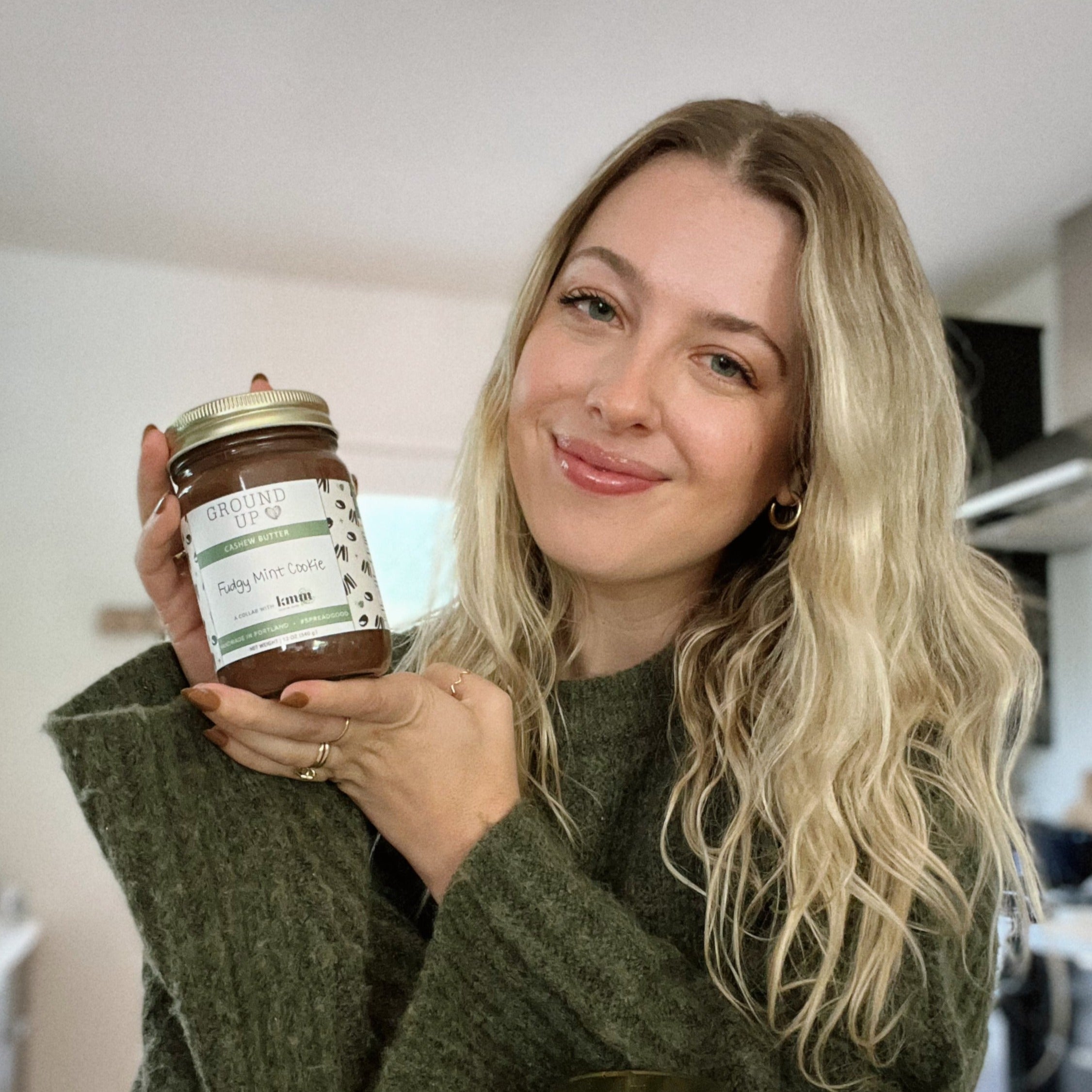Fudgy Mint Cookie Cashew Butter